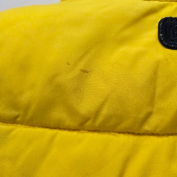 💛 Baby Gap Yellow Puffer Vest – Warm Quilted Outerwear for Toddlers - Picture 6 of 6